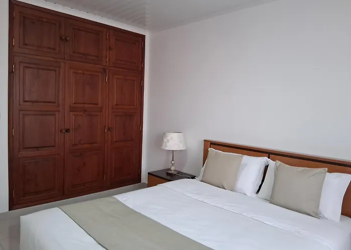 Cantinho Laranjeiras Ponta Delgada